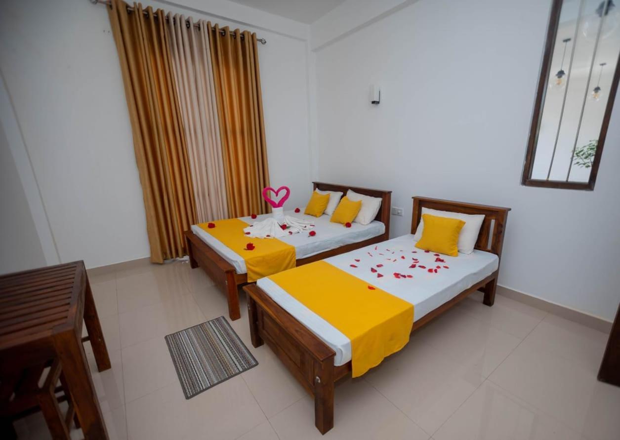 Ehala Family Rest Hotel Anuradhapura Exterior photo