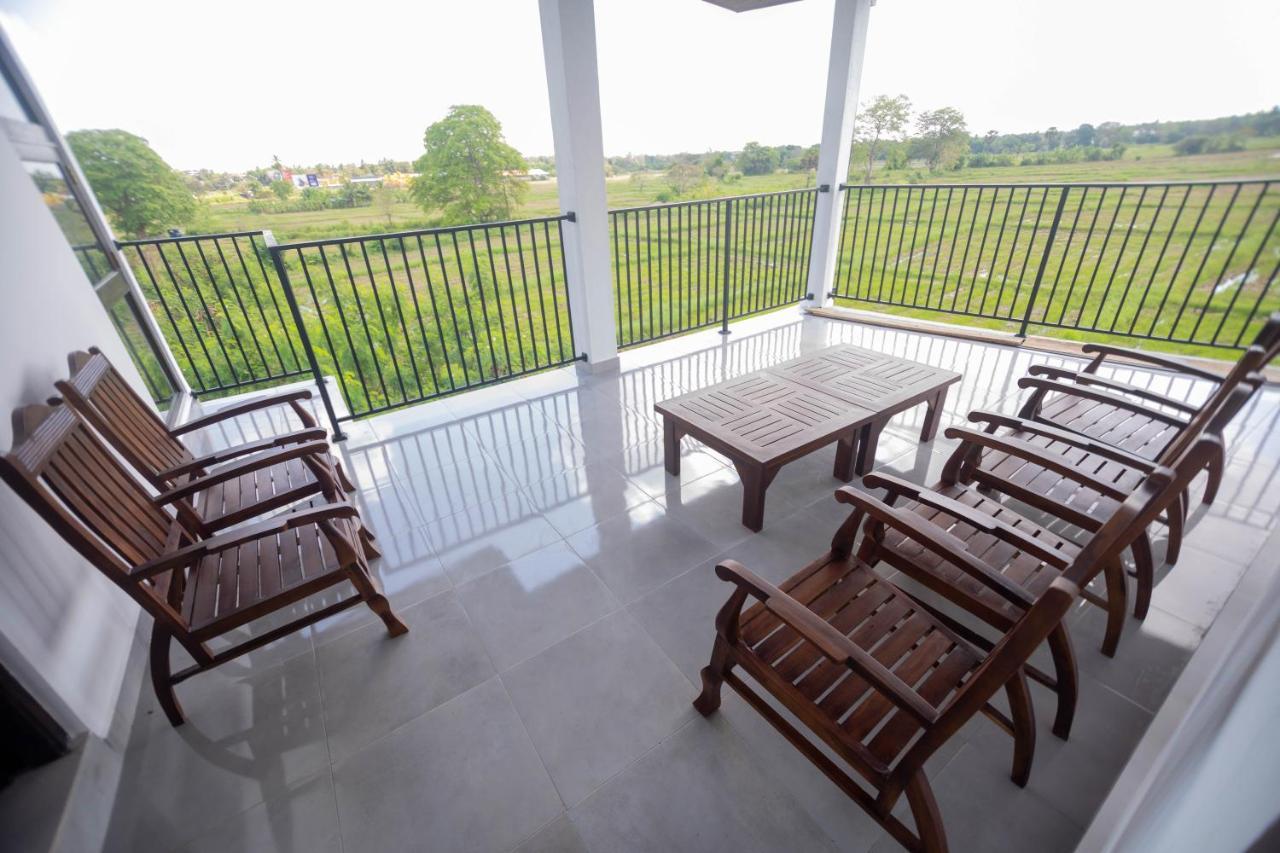 Ehala Family Rest Hotel Anuradhapura Exterior photo