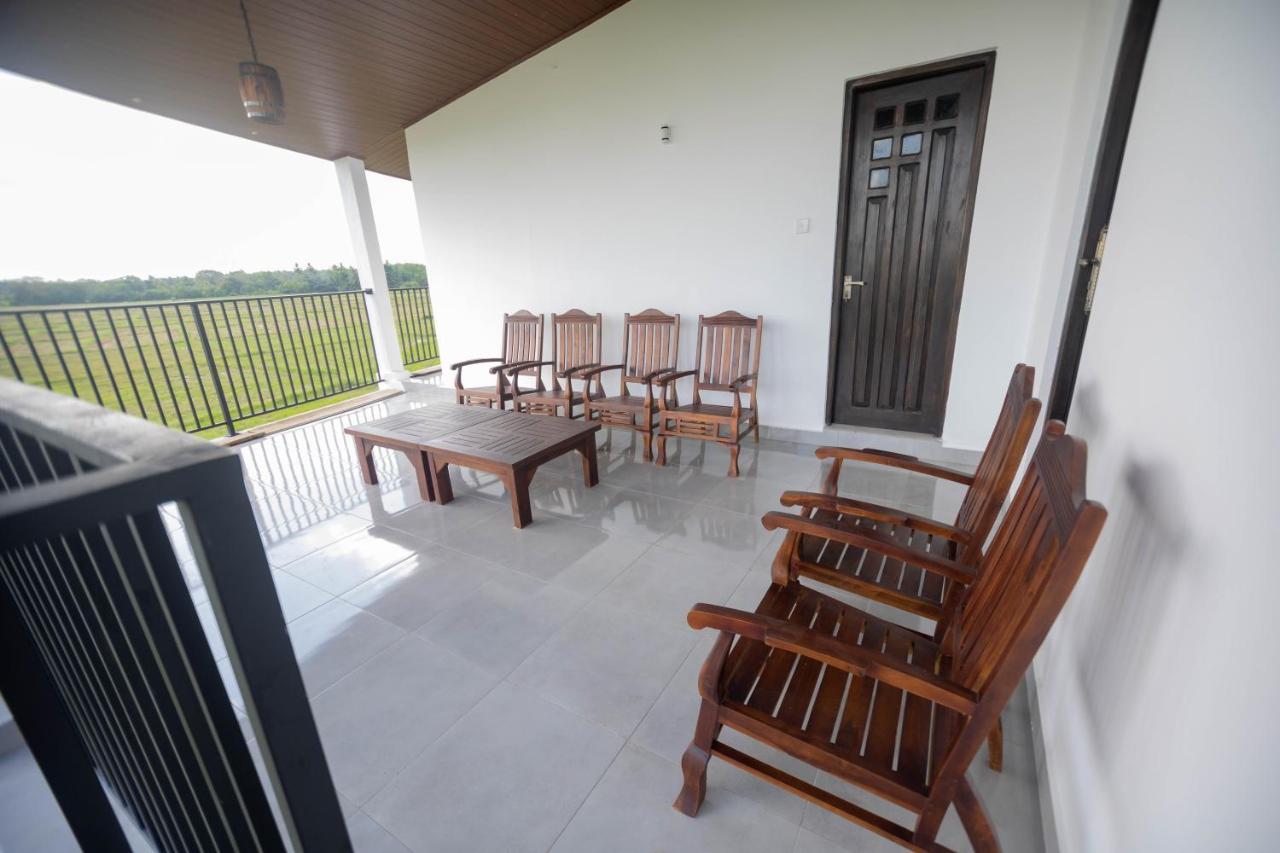 Ehala Family Rest Hotel Anuradhapura Exterior photo